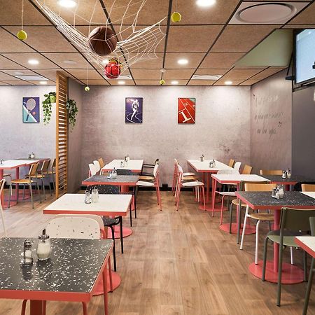 ibis budget Saint-Maurice Buitenkant foto