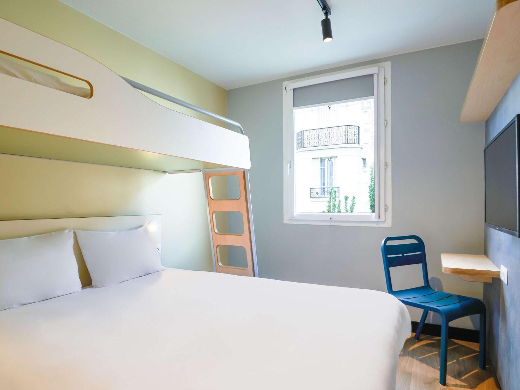 ibis budget Saint-Maurice Buitenkant foto