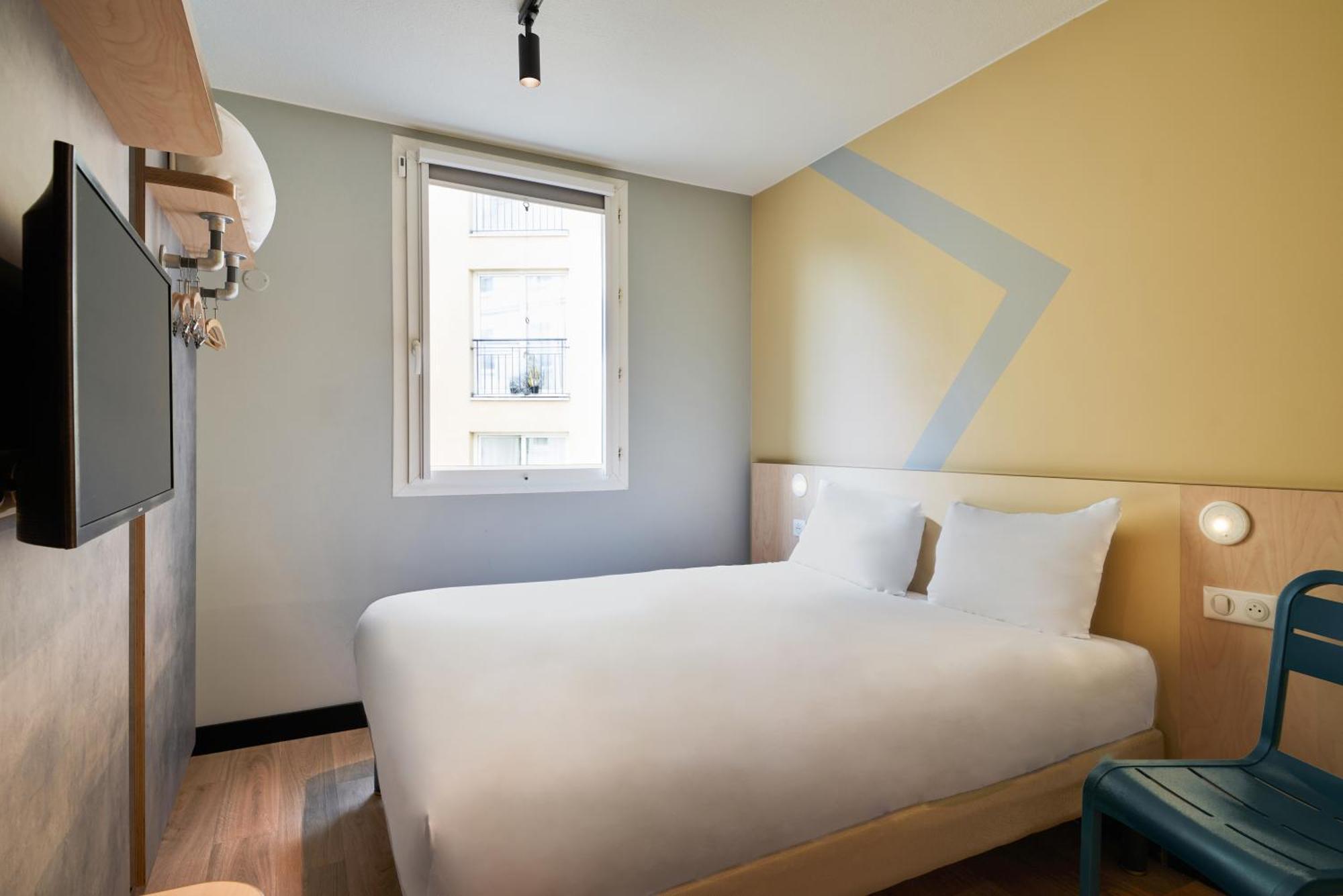 ibis budget Saint-Maurice Buitenkant foto